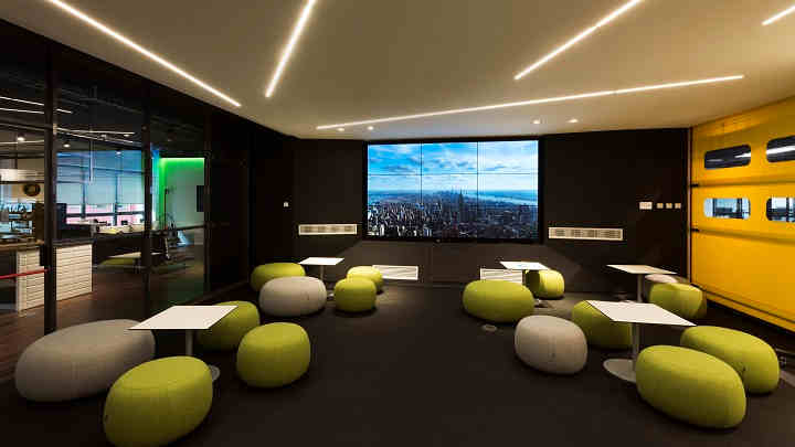 Data and insights &ndash; smart office