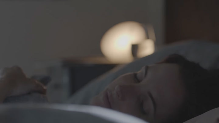 Arr&ecirc;t sur image de la vid&eacute;o Philips Chambre