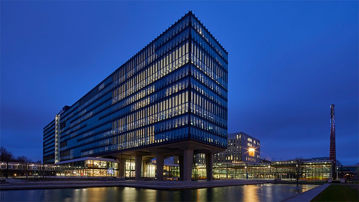 Smart sustainable educational building &ndash; TU/e