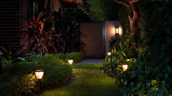 5 ways to use LED pathway lights to guide the way