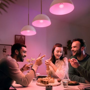 Illuminazione per la sala da pranzo: trasforma il momento dei pasti