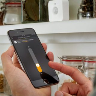 Come aggiungere accessori per lampade smart ai sistemi Philips Hue