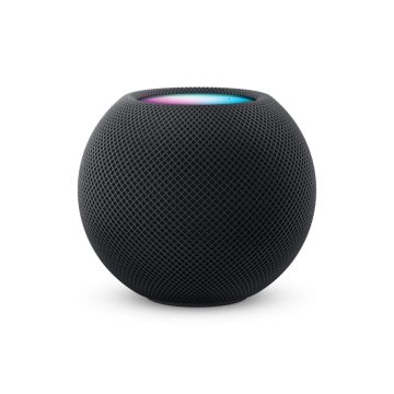 흰색을 배경으로 한 Black Apple HomePod의 모습